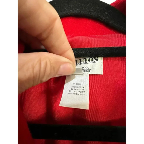 Pendleton Red 100% Virgin Wool Pea Coat Size XL - Picture 7 of 10